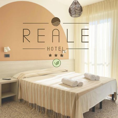 Hotel Reale Rimini Exterior photo